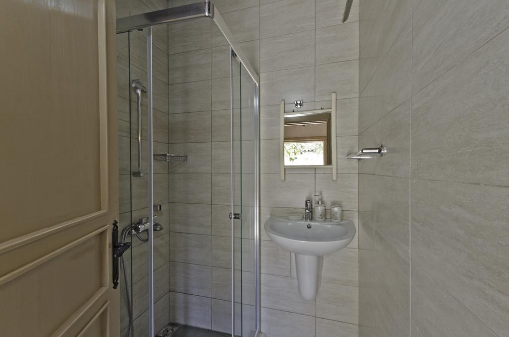 Lilyum Alacati - Tas Ev Ngoại thất bức ảnh